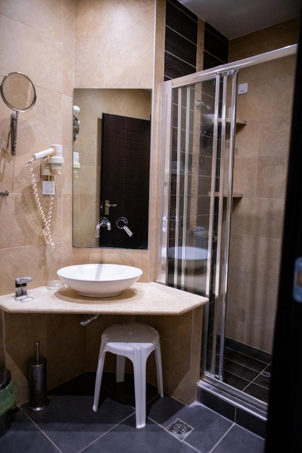 Fanari Hotel מראה חיצוני תמונה